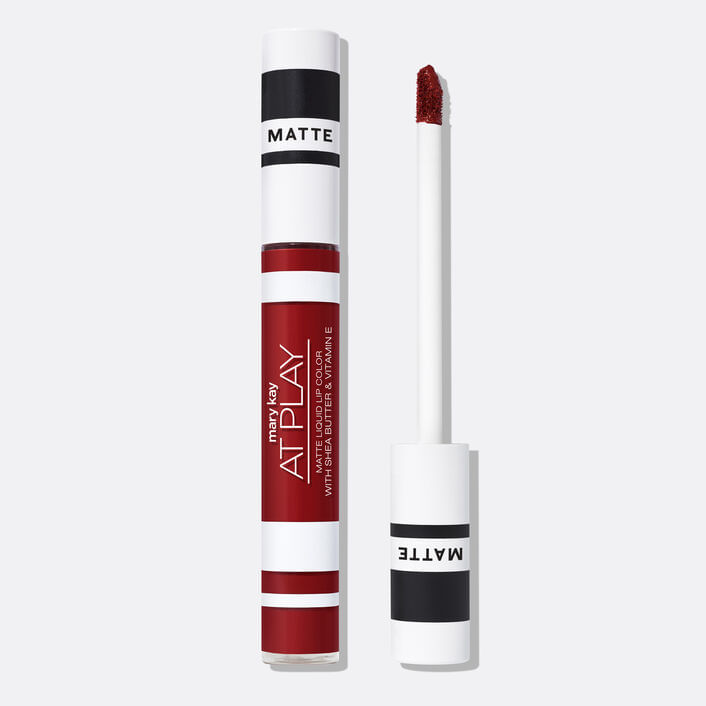 Batom Líquido Matte Manteiga de Karité Vitamina E, 6,5g - Mary Kay At Play® - Batom Líquido Matte com Manteiga de Karité e Vitamina E - Mary Kay At Play® - Red Alert - 6,5g
